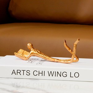 [Hot Item] Modern Minimalist Abstract Reading Character Ornaments, Study Desktop Home Decoration Ornaments