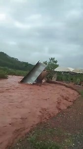 250K views · 1.6K reactions | 17 ພຶດສະພາ 2024 ເກີດນ້ຳປ່າໄຫລນອງຢູ່ເຂດ ເມືອງ ຫລາ ແຂວງ ອຸດົມໄຊ | Update Laos Magazine | Facebook