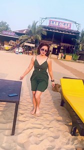 52K views · 2.1K reactions | Intha ho gayi intzar ki 樂 #priyagolani golden era | Priya Golani | Facebook