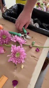 Ever wonder how the poster art for the Flower Show gets made? Here's a behind the scenes peek at the floral artistry behind the #UnitedbyFlowers 2024 theme artwork! 🌸 | The Philadelphia Flower Show