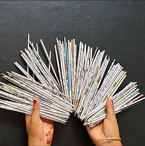 DIY old newspaper reuse for room decorations #diy #newspaperreuse #reuse #fun #easy #bestoutofwaste | Creative ViNii