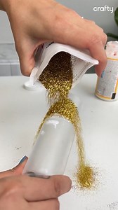 DIY glitter wedding wine glasses perfect for toasting the Mr. and Mrs. 💍🥂 #crafty #wedding #weddingDIY #brde #DIYbride #glitter #pretty #wine | Crafty