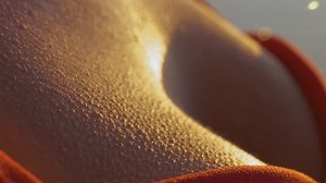 clip-1104838671-macro-dof-shivering-female-skin-goosebumps-beautiful