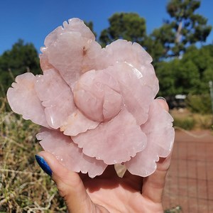 Pink Rose Quartz Flower Crystal Stone Carving 350 Grams - Etsy