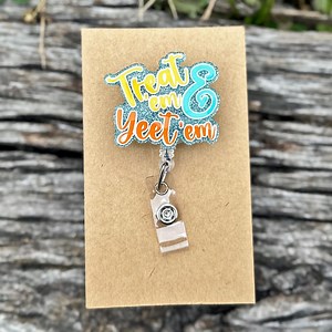 Treat and Yeet Badge Reel Interchangeable Funny ER Nurse ID Clip Badge Holder for Emergency Room Medical Staff Nursing Gift Idea ER Tech - Etsy Canada