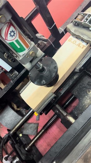 GT Goat bat knocked in machine #wood #batreview #cricketbat #cricketequipment #machine #cricketgear