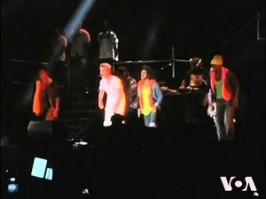 Teen Pop Star Bieber Arrested for Drunk Driving, Resisting Arrest