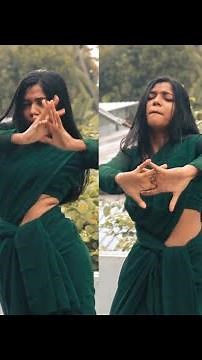 Mallu reels actress Amala Shaji hot navel show 💦💦💦 | hot boobs show in tight blouse 💦💦 | hot mallu💦💦