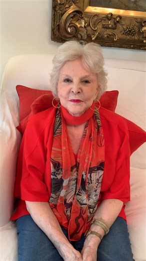 Do our pets like us singing to them | Sonya Fitzpatrick