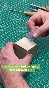 3.4K views · 32 reactions | Gobble up the awesomeness! Feast your eyes on our stunning turkey carving masterpiece旅 | BeaverCraft | Facebook