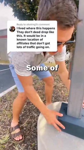 follow me and Download the Geocaching app to learn how you can play! Share this with a friend and find your first cache together! #Geocaching #Geocache #CacheMeIfYouCan #Cache #Hullsome #TreasureHunt #TreasureHunting #HiddenCache | Linda Hawkyard