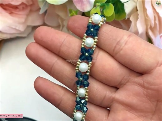 How to Make Beautiful and Easy Beaded Bracelet Tutorial 🛠 Materials 👇 🟣 White Pearl 6mm 🟣 Crystal Beads 4mm 🟣 Seed Beads 11/0 🟣 Beads Elastic String 120cm 🟣 Lobster Clasp 1 🟣 Chain 1 🟣 Needle 1 | Wedding Decoration Ideas