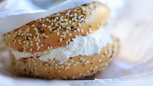 BagelsRUs opens fourth restaurant in downtown Jacksonville near Duval County Courthouse