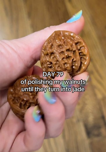 I genuinely have SO much fun polishing my walnuts. What an incredible life lesson in patience and persistence 🥰 have you all gotten your own walnuts since discovering my videos? I’m curious to know how many others are on the journey to Jade with me 🤩🩷🌰🩷