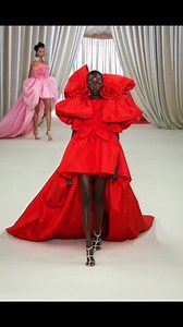 Giambattista Valli Spring Summer 2023 Haute Couture collection fashion show at Paris Couture Week SS2 #Valli #fashion #fashionstyle #fashionista #fashion #fashionblogger #fashionable #fashionblog #hautecouture #designer #runway #supermodel #pfw #Paris #art #runway #pfw #parisfashionweek #fashion #fashionstyle #fashionista #fashion #fashionblogger #fashionable #fashionblog #hautecouture #designer #runway #supermodel #pfw #Paris #art #runway #pfw #parisfashionweek | Style Revolver