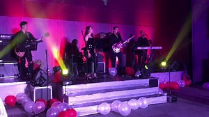 Happening now at Escala Tagaytay. Welcoming the New Year with good music, family and friends! Join us at our Escala Countdown to 2018 New Year party! 🎉🎉🎉 | ESCALA TAGAYTAY