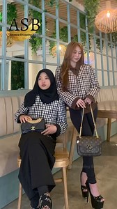1.2K views · 18 reactions | Ready Blezer Tweet dan Tas Elegant Harga boleh chat ke admin masing-masing atau ke Admin 0821-7236-4389 Ameera Nagoya Ameera III Ameera Tas Batam Ameera II Ameera Grosir | Ameera Shopping Batam 03 | Facebook