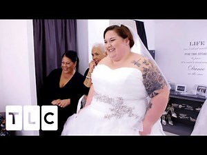Body Positive Bride Recovering From Bulimia Finds Her Dream Dress | Curvy Brides Boutique