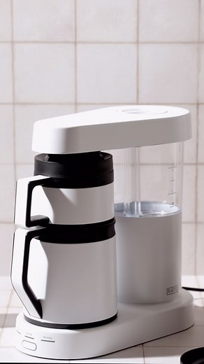 Upgrade your coffee experience with the Ratio Six Brewer – a game-changer for specialty coffee lovers! ☕️✨ Unlike your typical automatic coffee maker, this masterpiece is meticulously designed to bring out the best in every brew. Crafted with precision and passion, the Ratio Six features an automated pre-wet bloom cycle and a stainless steel shower head for flawless water distribution, guaranteeing a consistently perfect cup every time. If you demand the same quality from your brewer as you do f