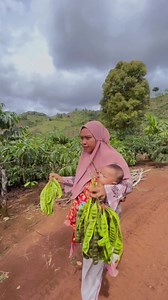 1.1M views · 10K reactions | Temenin aku masak hasil panen dari kebun(Sambel terong, Sambel petai) | Tri Yani | Facebook