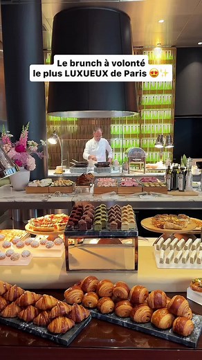 Brunch à Volonté au Royal Monceau à Paris