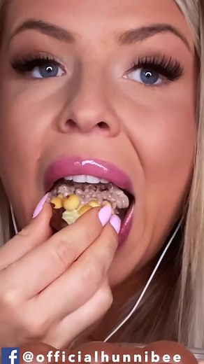 ‏Chocolate is everything 🍫😍