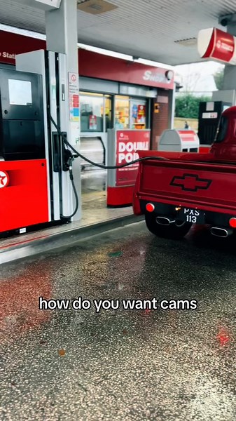 Cams, cammed and everything in between 🤟🏽 #cammed #cammedtrucks #cam #truckporn #trucklife #trucknation #americanclassic #classic #streettrucks #vintagetruck #carphotography #hotrodtruck #customtrucks #hotrodsandmusclecars