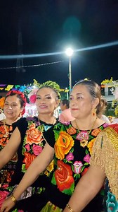 29K views · 394 reactions | | XXX aniversario de la emblemática “Vela Istmeña Shunaaxhii Soledad”, en Puerto Escondido Oaxaca, una gran festividad amenizada por el Súper Grupo Bahía y La Clave del Sabor, agradecemos la oportunidad de ser testigos de este evento tan especial. #TradicionesIstmeñas | Tradiciones Istmeñas | Facebook