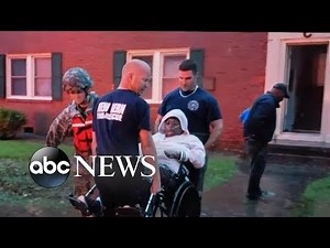 Hundreds trapped as Florence floodwater rises