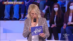 Sabrina Ferilli giudicherà questa sfida ad #Amici21. Noi così: 😍 | Mediaset Infinity