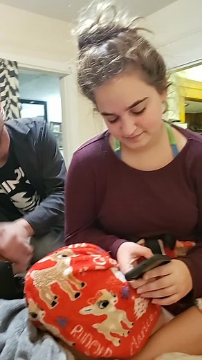 Close Bond Between Stepfather and Stepdaughter: Heartwarming Moments
