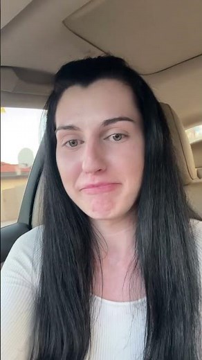 sexy cam model, Kendra Harlen goes live on cam4.
