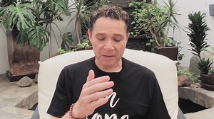 Roberto Torres trusted conventional medicine completely when he as diagnosed in Dec of 2017 with Renal Cell Carcinoma (Kidney Cancer) in his left kidney. After surgery and chemotherapy a few months later Roberto's tumor recurred and came back with a vengence. His wife sought different options for him and they ended up choosing Hope4Cancer Treatment Centers in Mexico. After just 3 weeks of non-toxic treatment, Roberto's scans revealed a 25% reduction in his tumor. 3 months later you won't believe