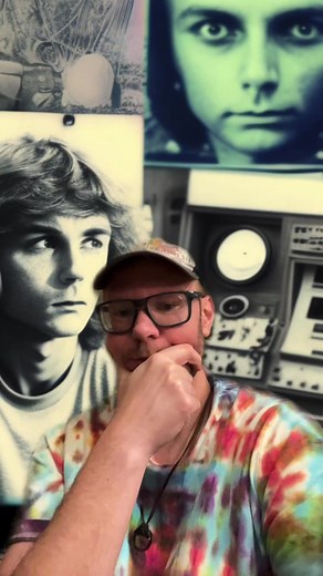 🛸 The Vast of Night: Strange Signals and a Paranormal Phenomenon!? Check out the must-see movie, In the Vast of Night, streaming now on Amazon! If you love paranormal phenomenon, UFOs, and a good story, this one is for you. It follows a charismatic radio DJ and an incredible strong female lead character (whom I will not spoil the plot on) as they investigate strange signals picked up by the radio station and uncover something truly incredible. #inthevastofnight #paranormal #ufo #movierecommenda