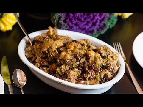 Easy Slow Cooker Stuffing