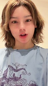 Bunny Ashees: Pelo Mojado y Comida de Pescado