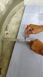 2.1M views · 15K reactions | place several ceramic tiles to form a curved corner #howto #ceramic #trick #idea | Worker trick | Facebook