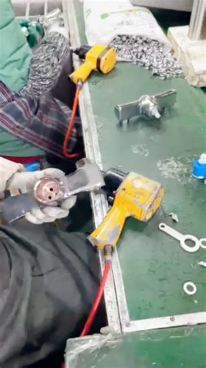 2.5K views | Do you know the three steps to installing a shower faucet？ #bathroomfixtureswholesale #bathroomfaucetmanufacturers #bathroomfaucetsuppliers #bathroomfaucet | FaucetU | Facebook