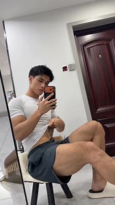 12K views · 1.9K reactions | Boyfriend material. DY 起飞了 #gym #abs #hunk #sixpack #douyin | Cakep | Facebook