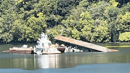 Dredge boat capsizes in Ohio River, fuel containment efforts underway
