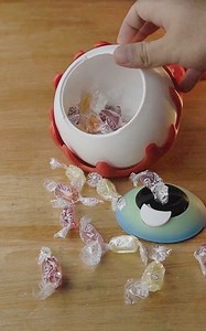 7.6K views · 83 reactions |  Discover the ultimate Halloween treat container with the print in place Articulated Eyeball Toy! ➡️ 3D model: https://cults3d.com/:2268653  Designed by Atoy | Cults. | Facebook