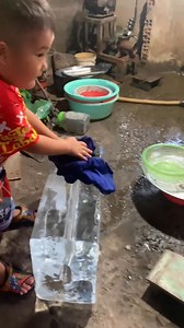 Ác thua campuchia mỗi cái chích điện😂😂😂 | Phuong Anh