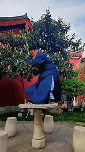 Wudang master displays excellent Baguazhang on a small round table. Baguazhang, literally means Eight Trigram Palm, is one of the three main Wudang School martial arts that focuses on circular movements, fluidity, and the use of internal energy. It gets much of its practice from the principles of the balance of yin and yang. #martialarts #martialartslife #wushu #kungfu #wudang #training #tbt #thursdayvibes | All about Martial Arts