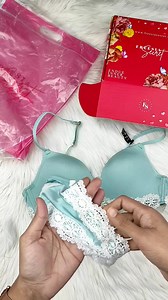 This Lightly padded wireless Bra set made with super comfortable fabric & floral lace..! ❤️ Available size: 34B, 34C, 36A Lightly padded Wireless Back closer (2:4 hook) Inbox us for details.... | Freesia Secret