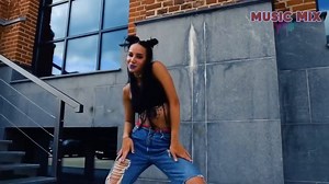 Aqua-- barbie girl /Remix