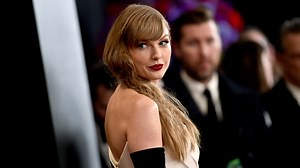 Taylor Swift sells private jet after sending cease & desist to jet tracker