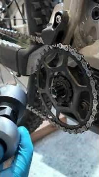 Removing Bosch cx4 chainring and sprocket #bosch #boschebike #ebike #boschcx4 #ebikerepair #mtb