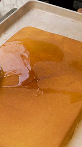 La knefeh fait son grand retour chez Adonis, avec une recette revisitée qui va vous surprendre ! 😍✨ Savourez ce délice traditionnel du Moyen-Orient, encore plus gourmand qu’avant. Dégustez-la chaude sur place avec une kaake fraîchement préparée, ou emportez-la chez vous pour en profiter à tout moment. Traditionnellement consommée au déjeuner, la knefeh peut également être savourée en dessert. Légèrement sucrée et fromagée, c’est un incontournable à essayer ! 🍰❤️ 📍 Venez découvrir cette nouvea