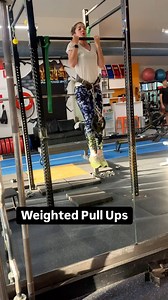 Simone Full Body Workout Weighted chin ups, 53kg deadlifts, 20kg barbell shoulder press #personaltraining #melbourne #personaltrainer #portmelbourne #fitnessmotivation #legday #gym #deadlift #pullups #shoulderpress | Nick Hall Body Transformations | Facebook