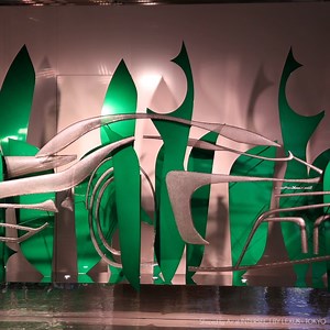 【INTERSECT BY LEXUS】 今回の「note」は、マイアミアート＆デザインウィークで発表したインスタレーションを再構築した「Shaped by Air」をご紹介。 4月から開催されるミラノデザインウィークでは、演出や表現を変えたシリーズ作品の展示も予定。グローバル3都市で、アートを通じ、電動化がもたらす進化の可能性をお届けします。 詳しくはこちら⇒ https://lexus.jp/brand/intersect/tokyo/note/ | LEXUS / レクサス